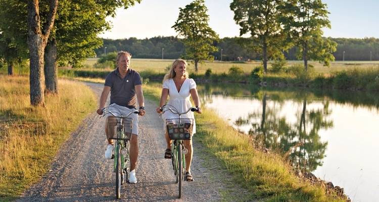 Grand Tour of Sweden between Stockholm & Goteborg - DERTOUR 7