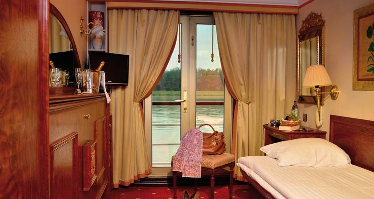 MS Princess Katharina - along the Danube to Budapest - DERTOUR 2