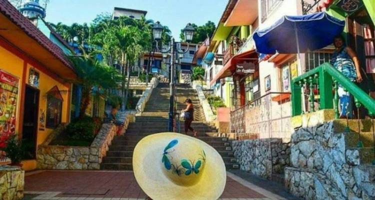 Circuito a pie por Guayaquil - Lead Adventures  6