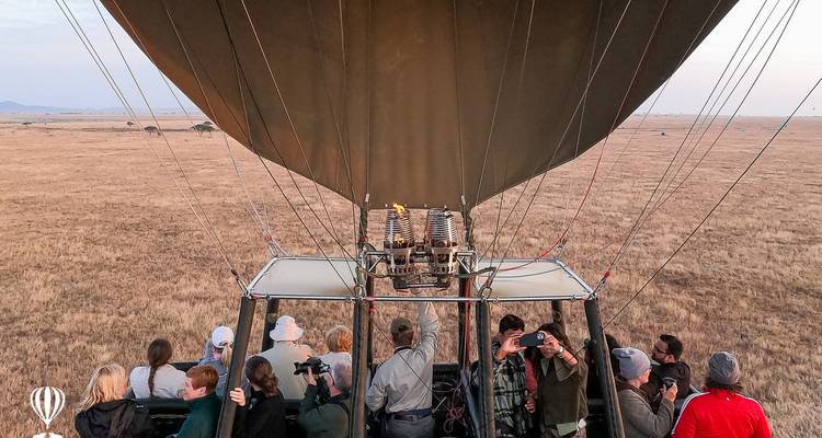 Safari de 4 Días a la Migración del Serengeti-Cruce del río Mara - Lights on Africa Destinations & Safaris 6