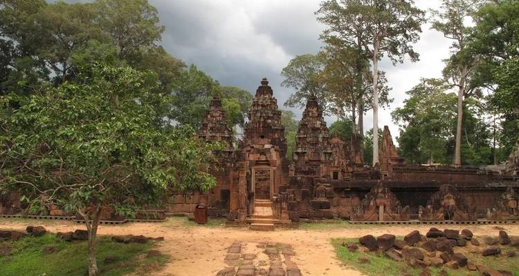 5 Days 4 Nights in Siem Reap & Pnompenh - Rustic Asia Travel 4