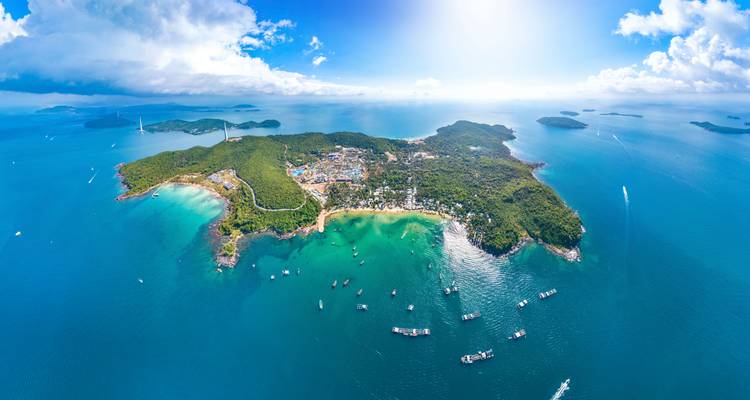 Discover Vietnam's Splendor Over 13 Days - Luxury Private Tour - Vietnam Tour Fun 2