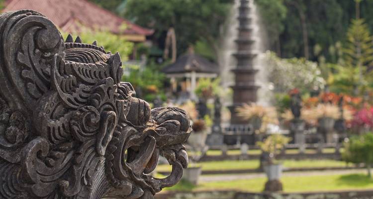 5 Days in Bali including Bali Instagram Tour: Lempuyang Temple, Goa Raja Waterfall and More - STM Tours LLC 1