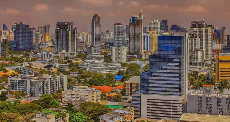 4 días en Bangkok, incluido el recorrido por el río Kwai Kanchanaburi y el Ferrocarril de la Muerte, y explora los 4 lugares emblemáticos de Bangkok - STM Tours LLC 6