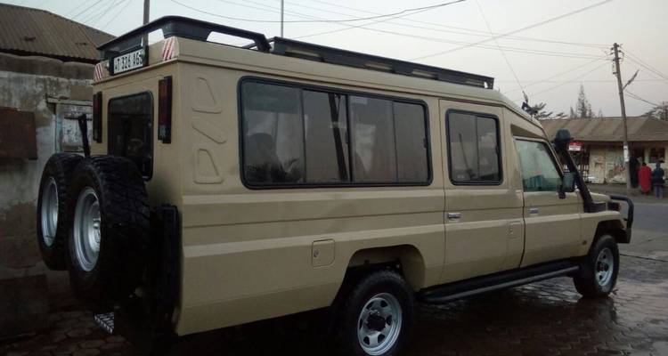 4 Days Mid-Luxury Lodge Wilderness Safari - theKili-Guides 10