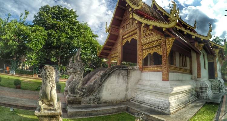 5 jours à Chiang Mai avec les temples de Chiang Rai : Temple blanc, Temple bleu, Maison noire et plus encore - STM Tours LLC 1