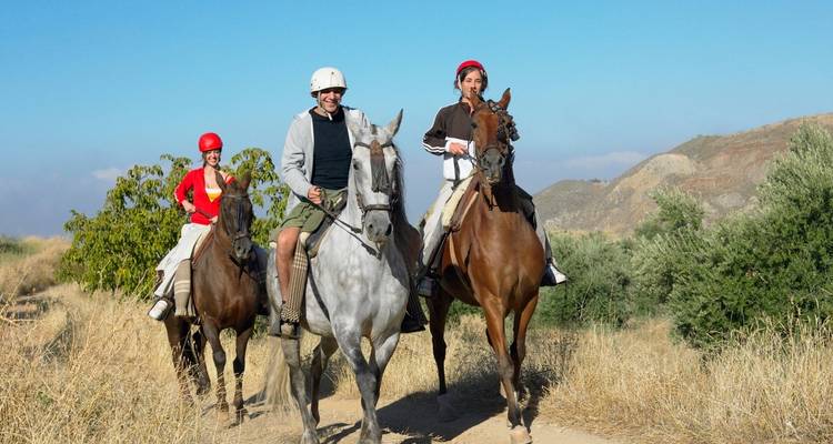 Excursión de 3 días a caballo por la montaña Nuratau - Responsible Travel 2
