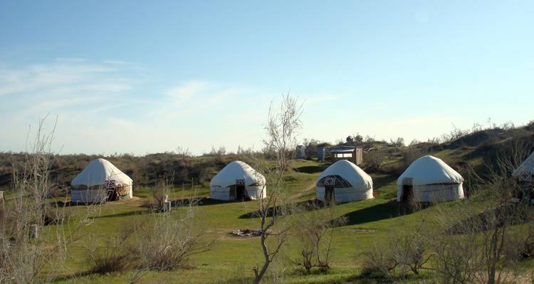 2-Day Desert Yurt Camp Tour - Responsible Travel 3