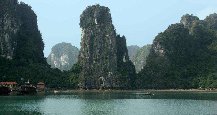 Hanoi - Halong Bay 2 Days 1 Night on Board - Rustic Asia Travel 7