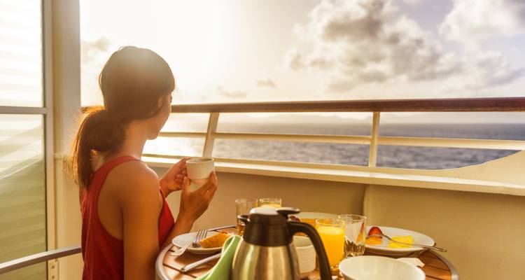 Descubre el Caribe Oriental y las Granadinas 2025-2026 (from Marigot to Bridgetown) - Emerald Cruises 2
