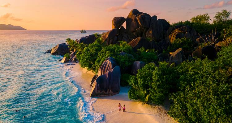 Grenadines & Windwards yachting 2025-2026 - Emerald Cruises 2