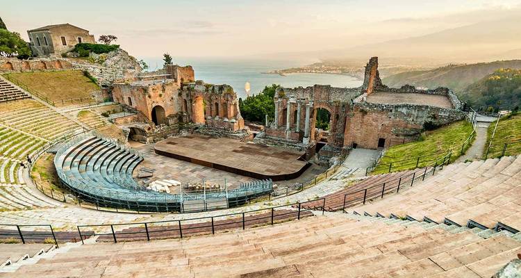 Lo último en delicias mediterráneas: De Atenas a Burdeos - Scenic Luxury Cruises & Tours 1
