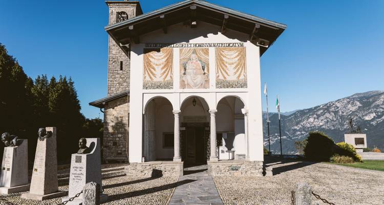 5 Day Italy Tour Package with Bernina Express – Verona, Sirmione, Bellagio & Como - Tourist Journey 6