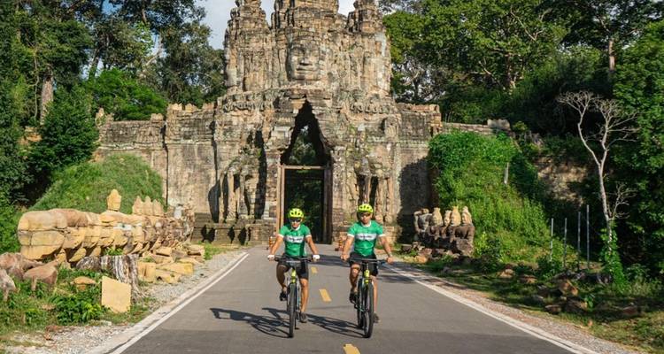 De Angkor a Pakse en bicicleta - Siem Reaper Travel 1