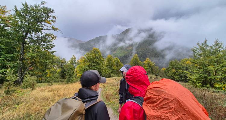 La meilleure partie de la piste des sommets des Balkans en Albanie et au Monténégro en 6 jours - Go as Local  8