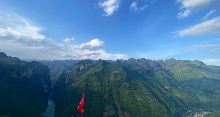 Northeast Vietnam Highlights: Ha Giang Loop - Ban Gioc Waterfall Private Tour - Old Quarter Travel 4
