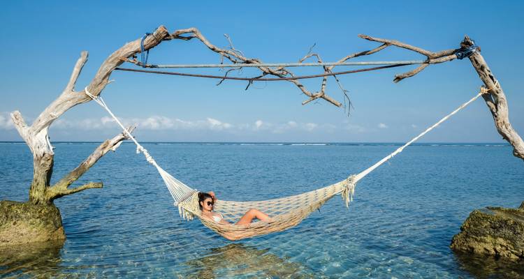 Bali, Gili y Lombok: Templos, comida callejera y aventura isleña - journaway 6