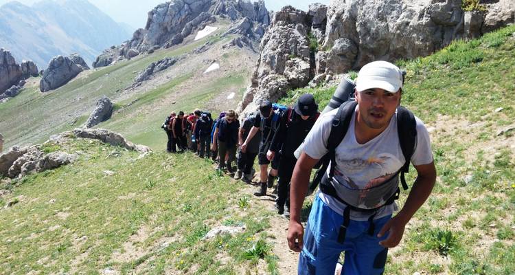 5-Day Chimgan Uzbekistan Trekking Tour - Responsible Travel 6