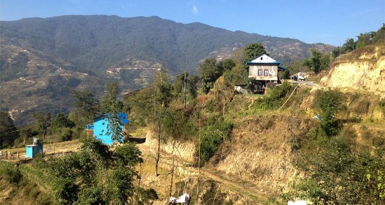 Chisapani Nagarkot Senderismo Corto Cerca de Katmandú - 3 Días - Frolic Adventure Pvt. Ltd. 7