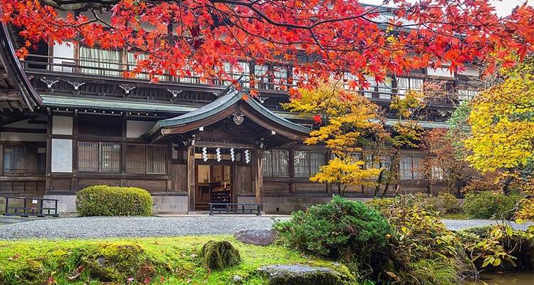 【Japan】Classic 12-Day Tour Package of Kanto-Tateyama Kurobe,Gassho Village, Mount Fuji, and Nagoya (Seasonal) - Delightful Travel 9