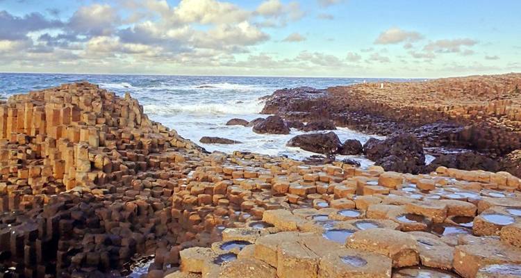 The Best of Ireland featuring the Wild Atlantic Way (Dublin to Kilkenny) (2025) - Collette 1