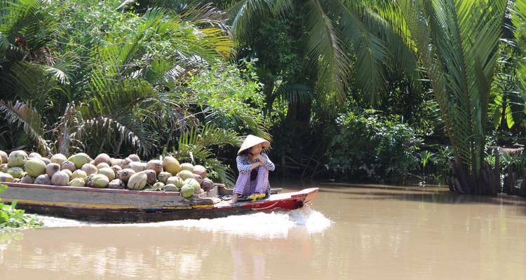 Upgraded - Vietnam and Angkor - Explore! 7