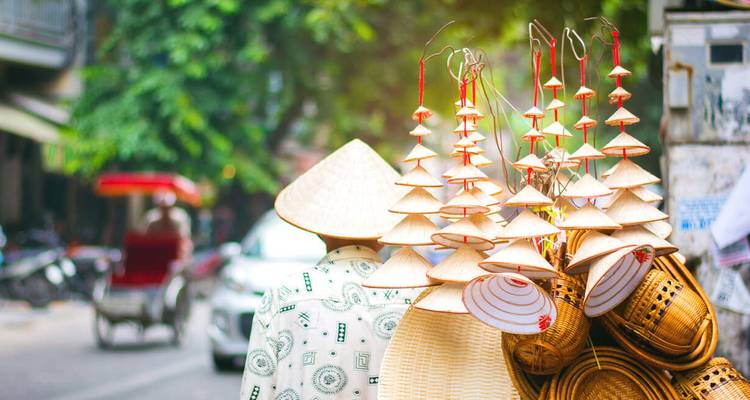 Upgraded - Discover Vietnam - Explore! 1