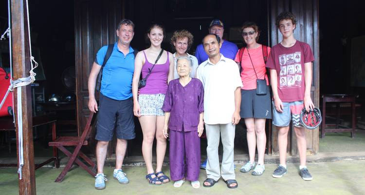Cyclisme à la frontière entre le Cambodge et le Vietnam - Vietnam Bicycle Travel 3