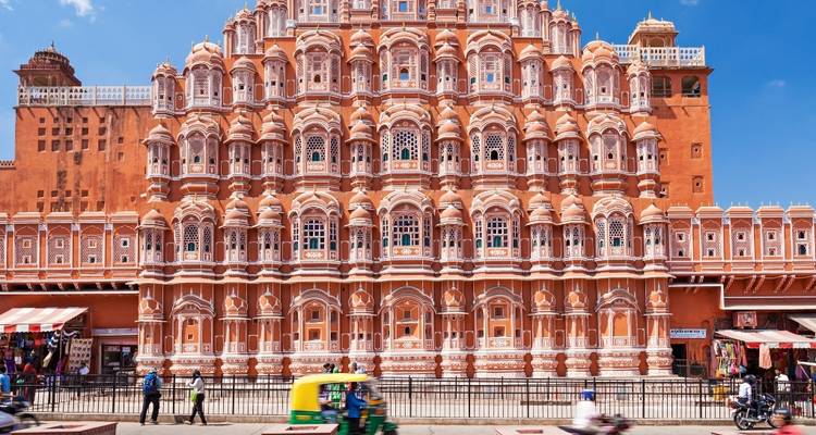 Golden Triangle Tour with City of Lakes(Udaipur) - Yoganshi Travel 9
