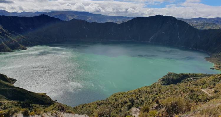 Circuito de día completo en la Laguna Esmeralda del Quilotoa - Grupo Compartido - Responsible Travel South America 3