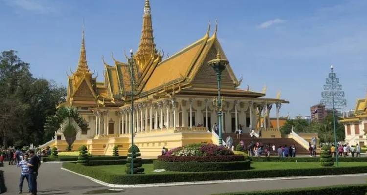 Cambodge et Vietnam ultimes en 13 jours (guide privé et chauffeur) - UME Travel Co. Ltd 1
