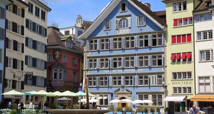[Paris et la Suisse (séjour à Zurich) en 8 jours - WiseYatra 9