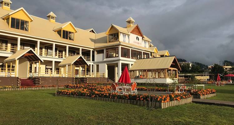 Excursión al Valle de Shogran - Gypsy Traces and Tours 2