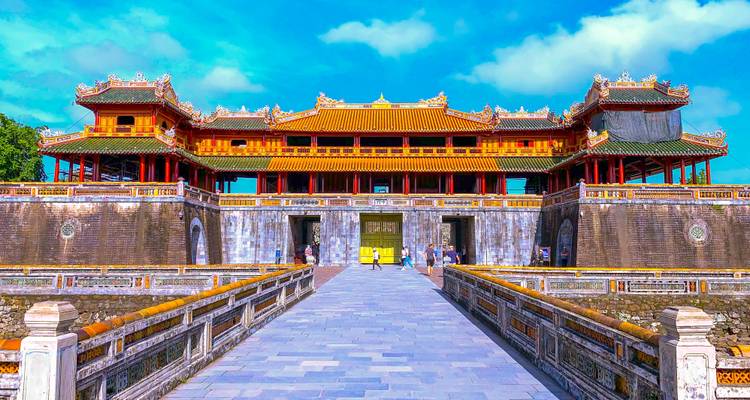 7 Days Discovery Central of Vietnam Da Nang - Quang Tri - Quang Binh and Paradise Cave - STM Tours LLC 1