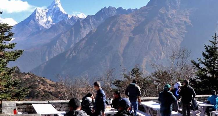 Trek avec vue sur l'Everest - Nepal Social Treks 6