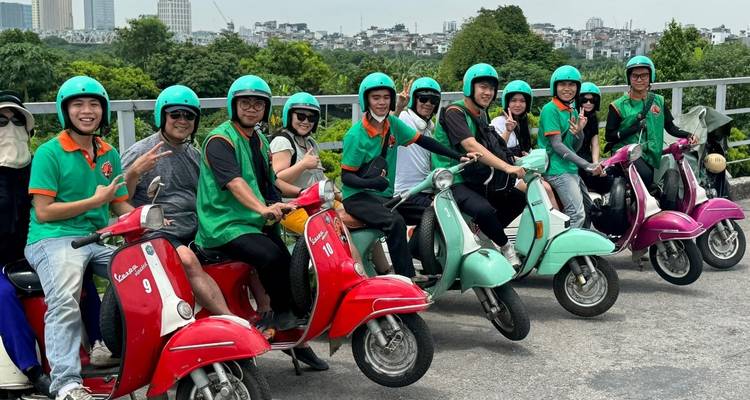 Circuito guiado en vespa por los buenos días de Hanoi - Old Quarter Travel 8