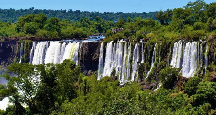 Exquisita Escapada a las Cataratas del Iguazú: Una aventura de lujo de 7 días - Wonderful Holidays UK 4