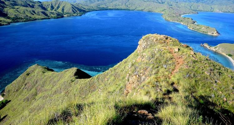 8 jours île de Flores et parc national de Komodo-Rinca (de/vers Bali) - Oasis Travel 1