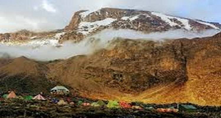 La mejor ruta de 2 días por Marangu - Trekking por el Kilimanjaro - Kilingeadventures 2