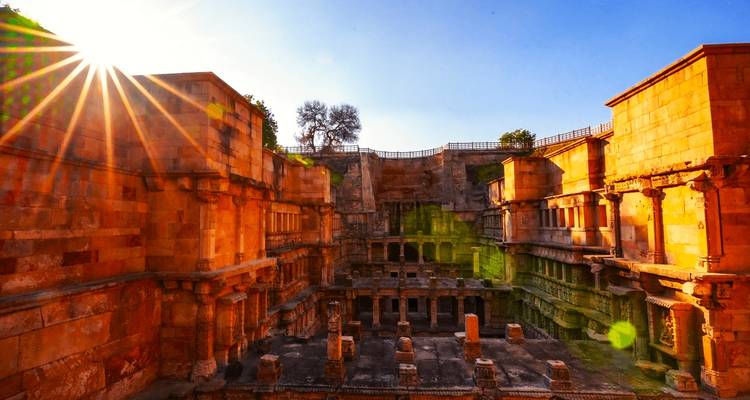 Stunning & Spiritual Gujarat 15 Days - TTI TOURS 7
