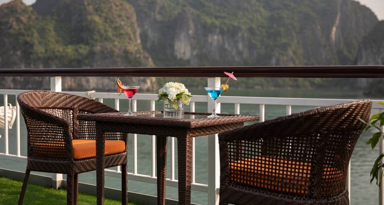 Go Travel - Circuito por la Bahía de Halong 3 Días / 2 Noches - Crucero de Lujo - GoTravelAround 4