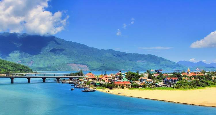 Vietnam Central Highlights - Mango Vacations 2