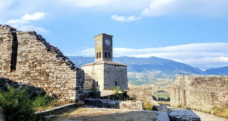 Traversée du sud de l'Albanie en vélo électrique - Exodus Adventure Travels 3