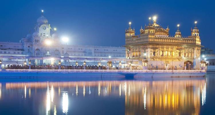 8-Days Luxury Golden Triangle with Golden Temple Amritsar Tour! -  Taj Voyages Tours  2