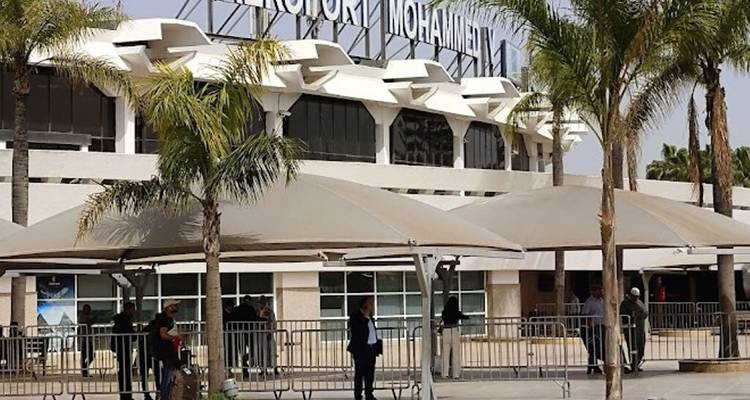 Traslado privado de Fez a CasaBlanca Aeropuerto o ciudad - Omega Tour 2