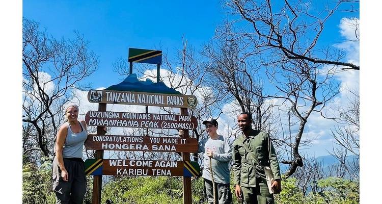 Safari de 4 días por los Parques Nacionales de Mikumi y Udizungwa - Silver Sky Travel 3