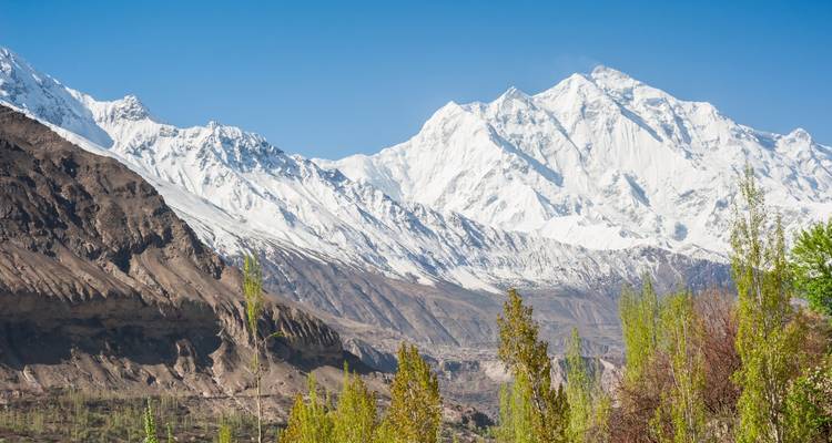 Excursión al Campamento base de Rakaposhi - Gypsy Traces and Tours 6