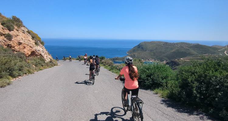 Excursión guiada en bicicleta eléctrica por el Peloponeso Meridional: Areópoli, Monemvasia, Elafonisos, Cuevas de Diros y Mystras - Athensbybike 7