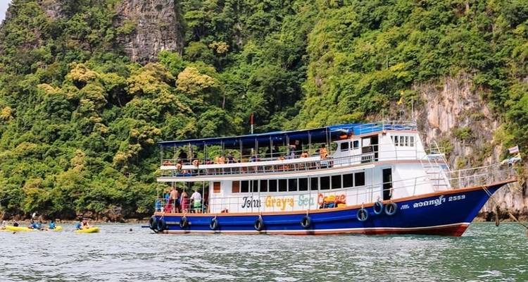 4 Days Loy Krathong Festival in Phuket (private guide & driver） - UME Travel Co. Ltd 10