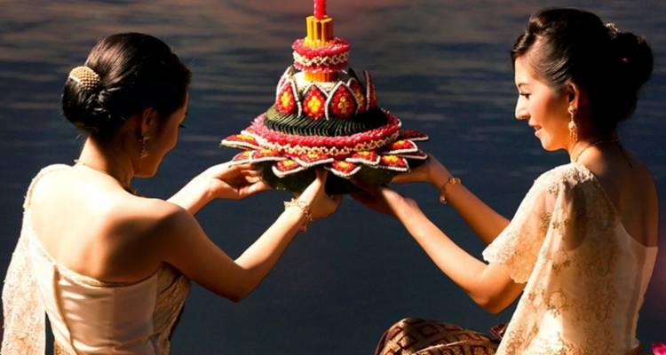 4 Days Loy Krathong Festival in Phuket (private guide & driver） - UME Travel Co. Ltd 7